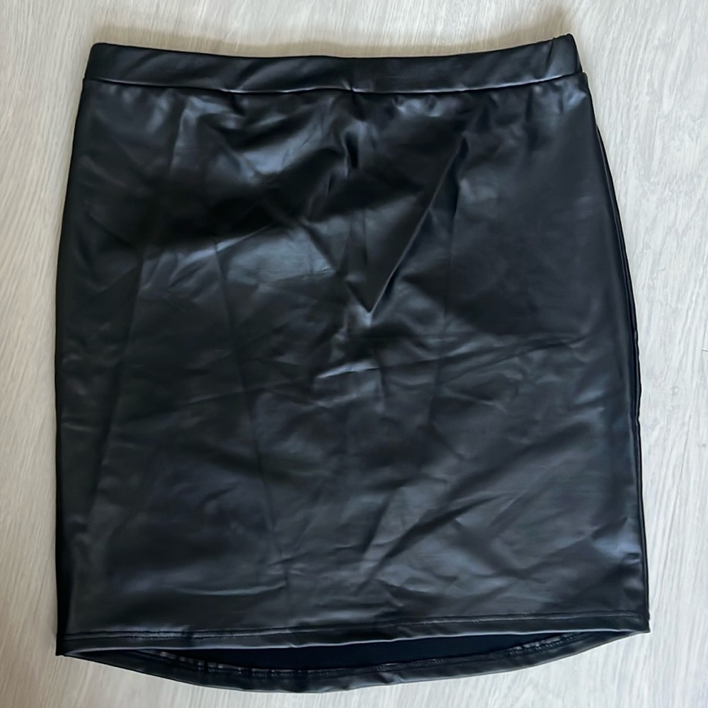 Sorella tight mini skirt